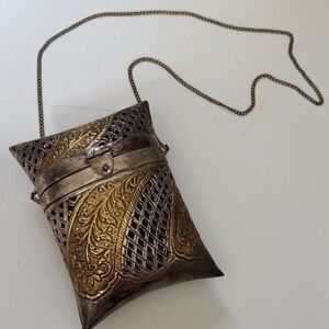 Vintage Ila’s Elegant Gold and Silver Clutch with Chain